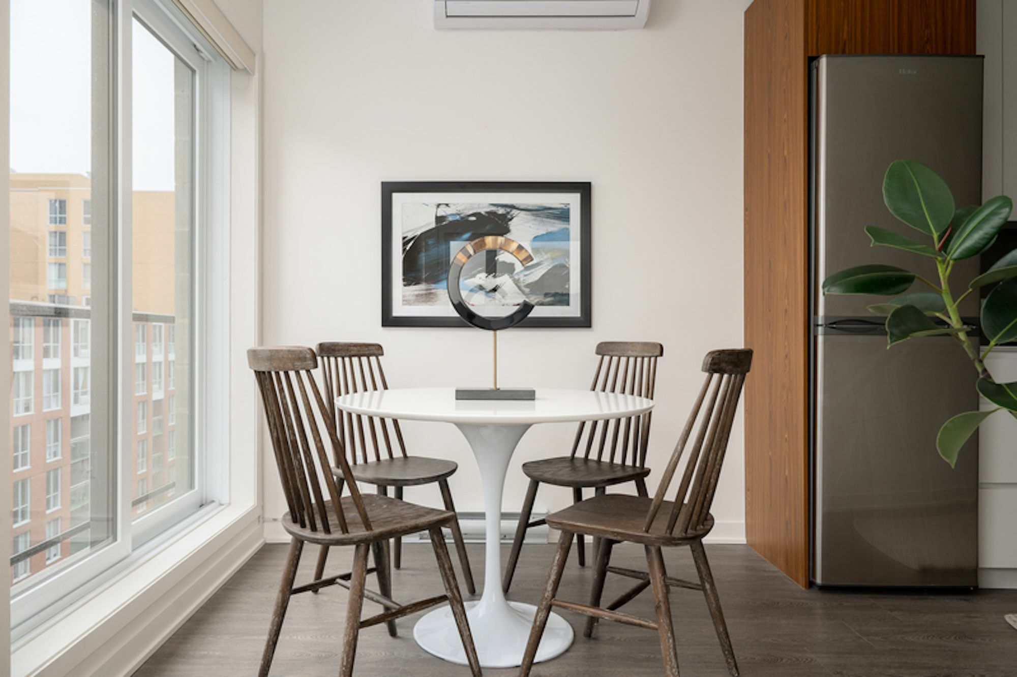 Quaint 1br In Quartier Des Spectacles By Sonder