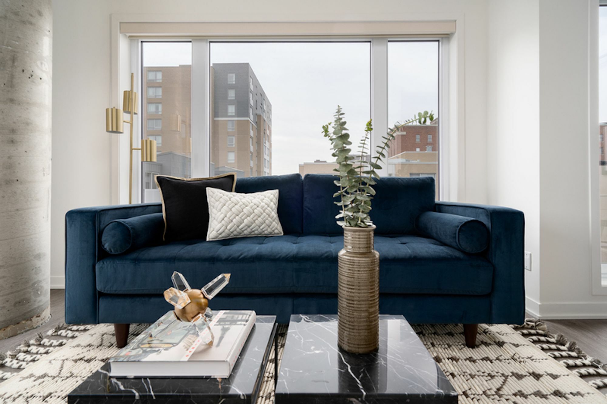 Quaint 1br In Quartier Des Spectacles By Sonder Montreal
