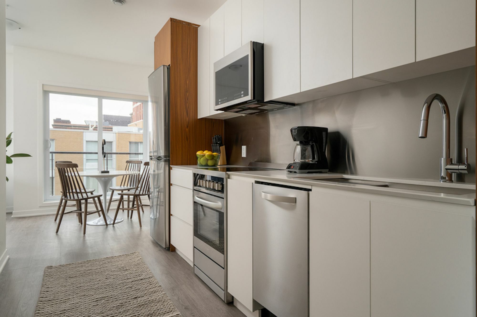 Quaint 1br In Quartier Des Spectacles By Sonder *