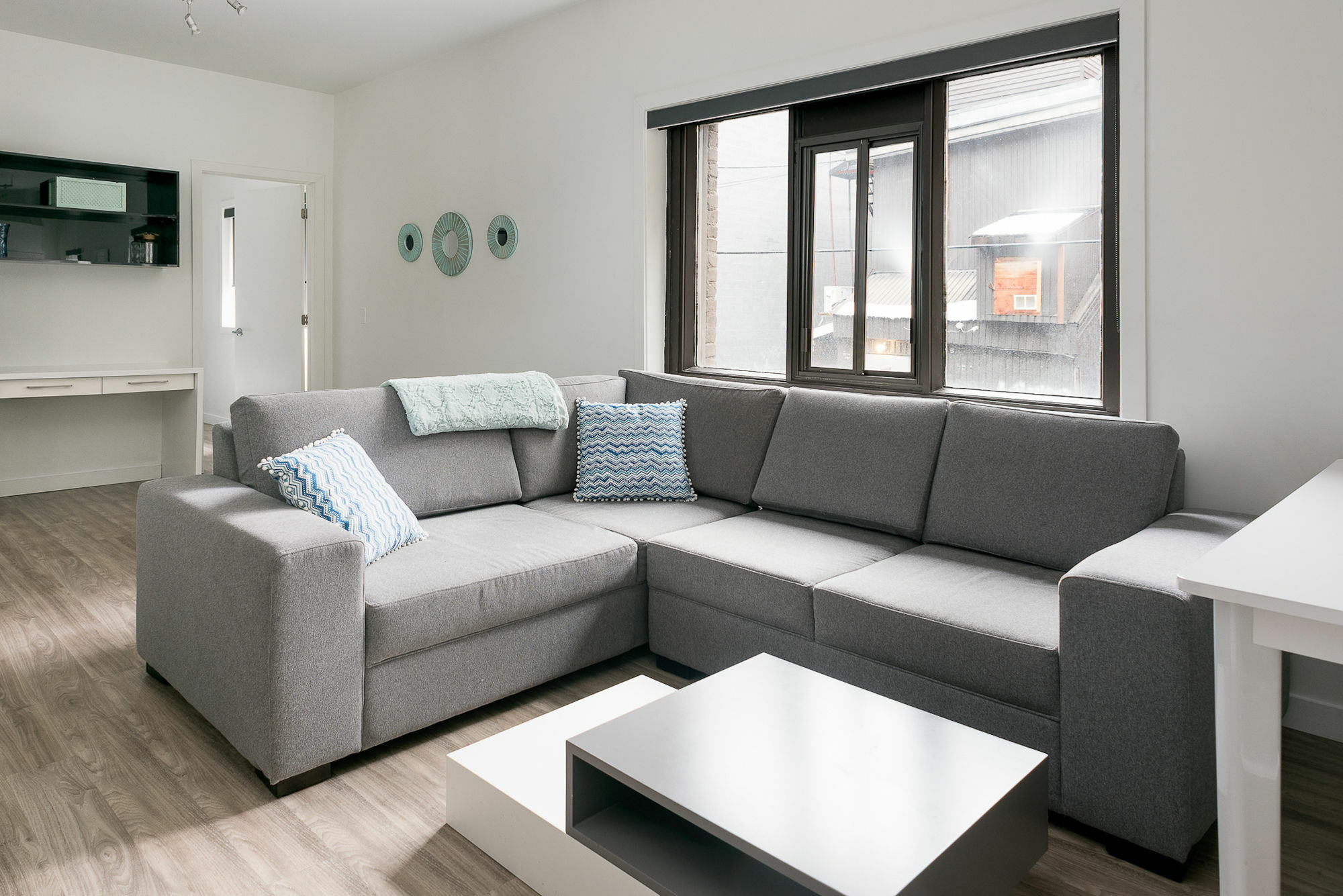Contemporary 1br In Downtown Mtl By Sonder Apartment