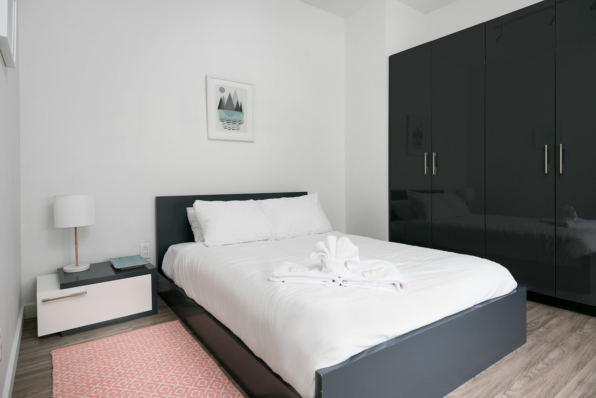 Contemporary 1br In Downtown Mtl By Sonder * Montreal