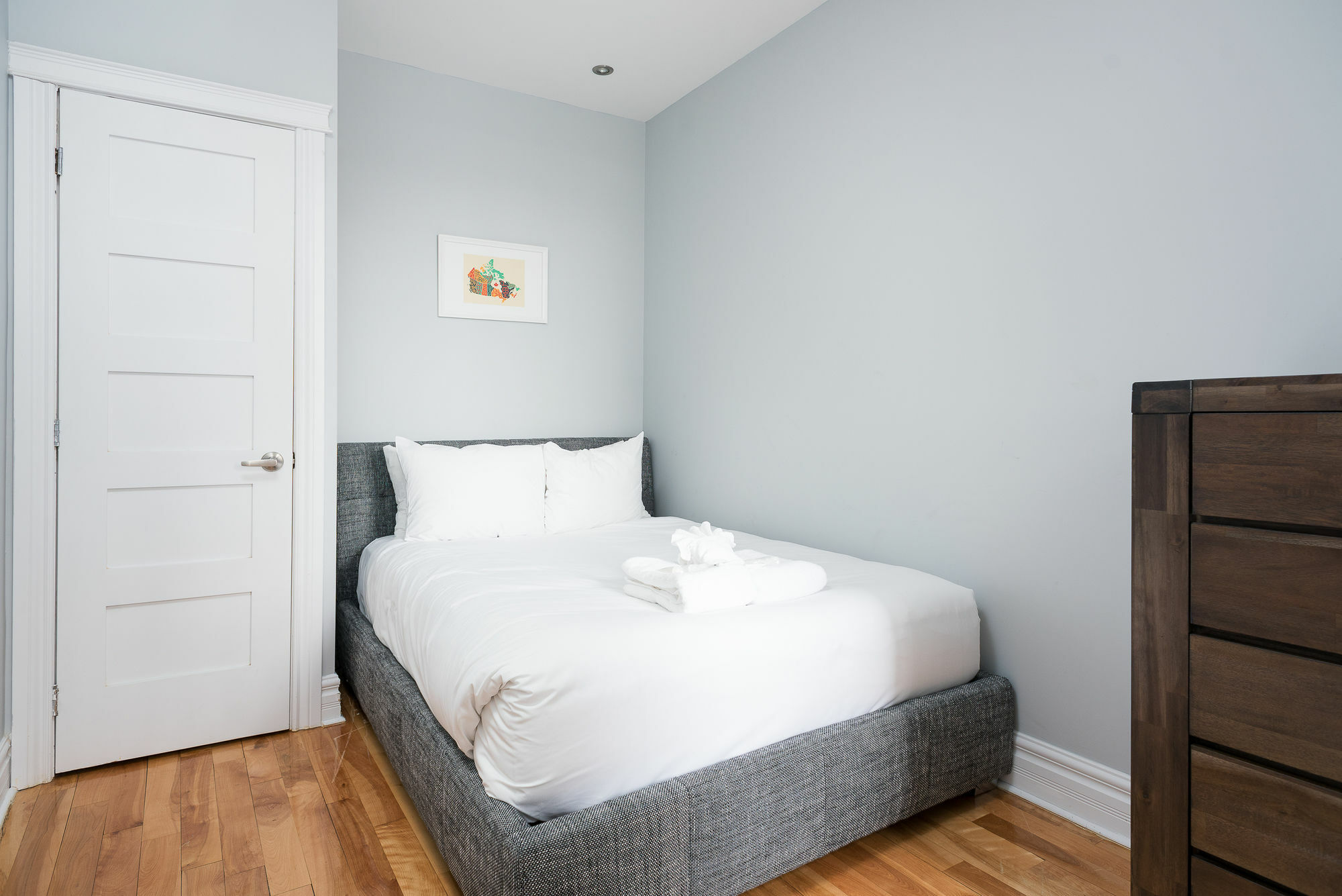 Grand 4br In Plateau By Sonder Apartment Montreal