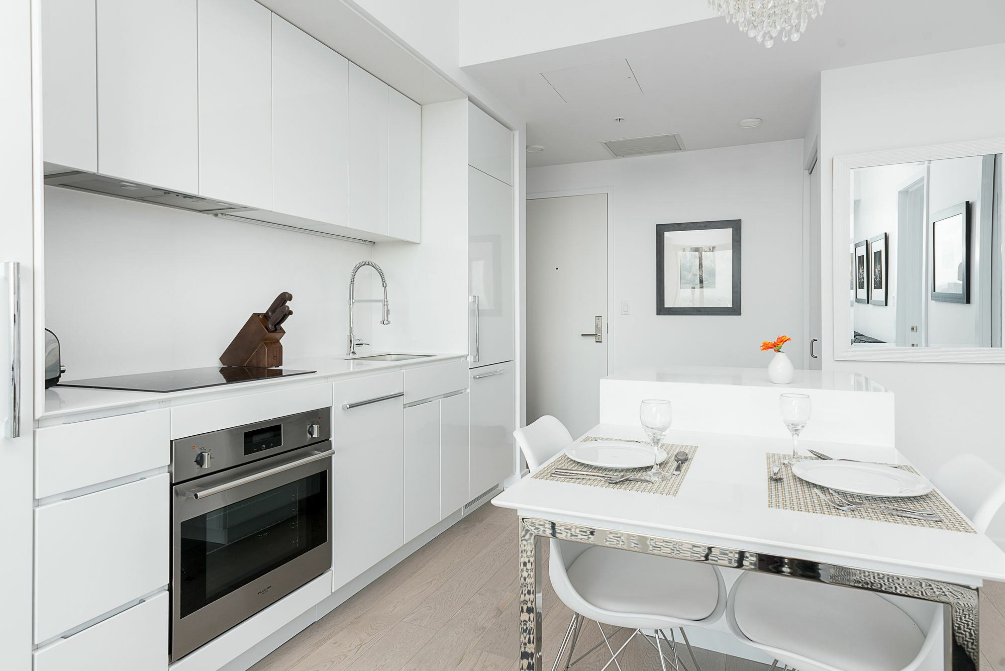 Lively 1br In Downtown Mtl By Sonder Montreal