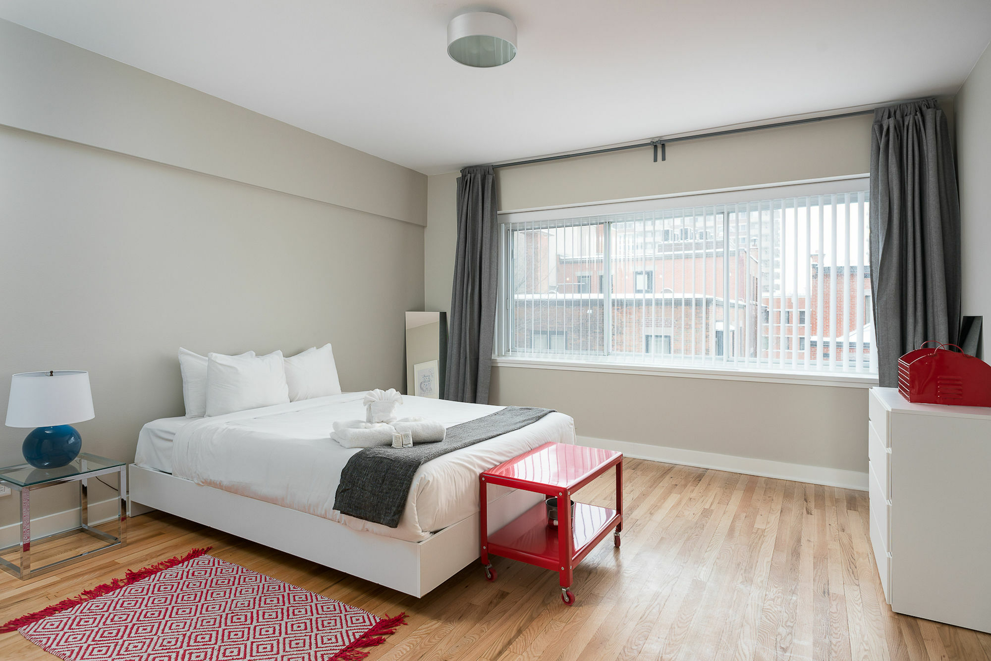 Apartment Colorful 1br In Downtown Mtl By Sonder Montreal