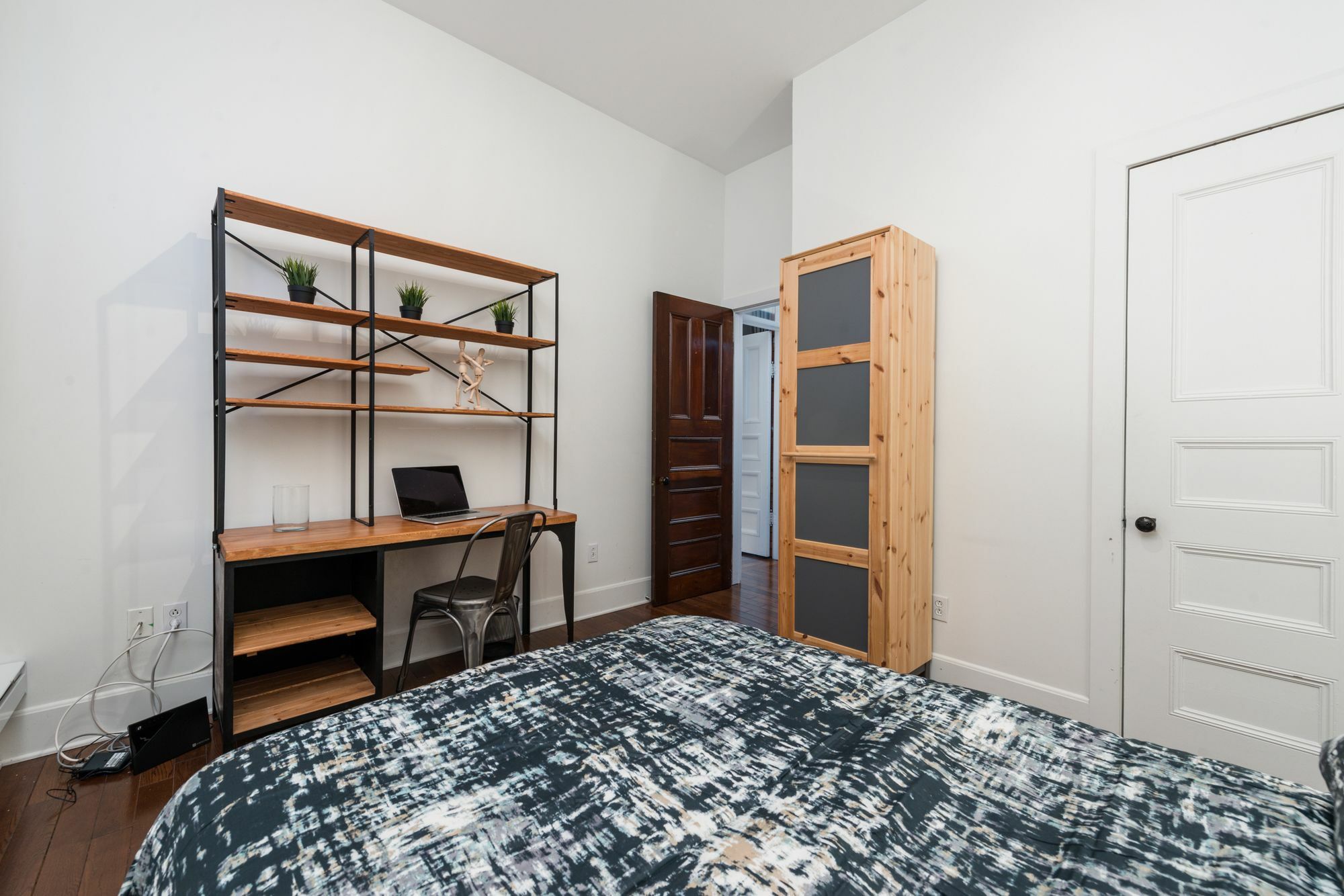 3br In Plateau/downtown *