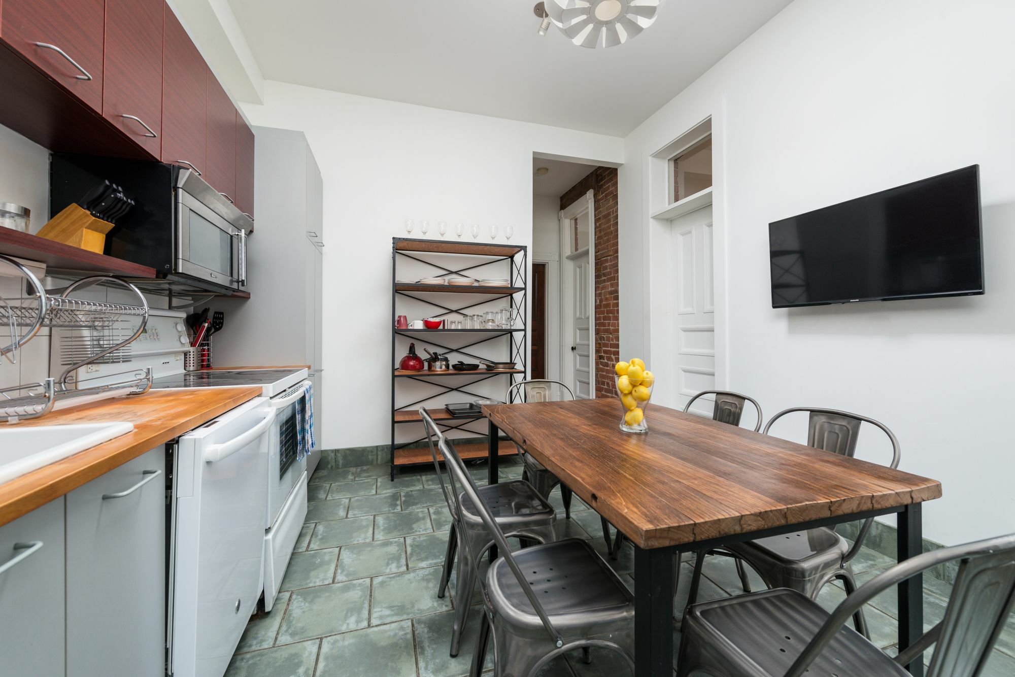 3br In Plateau/downtown Montreal