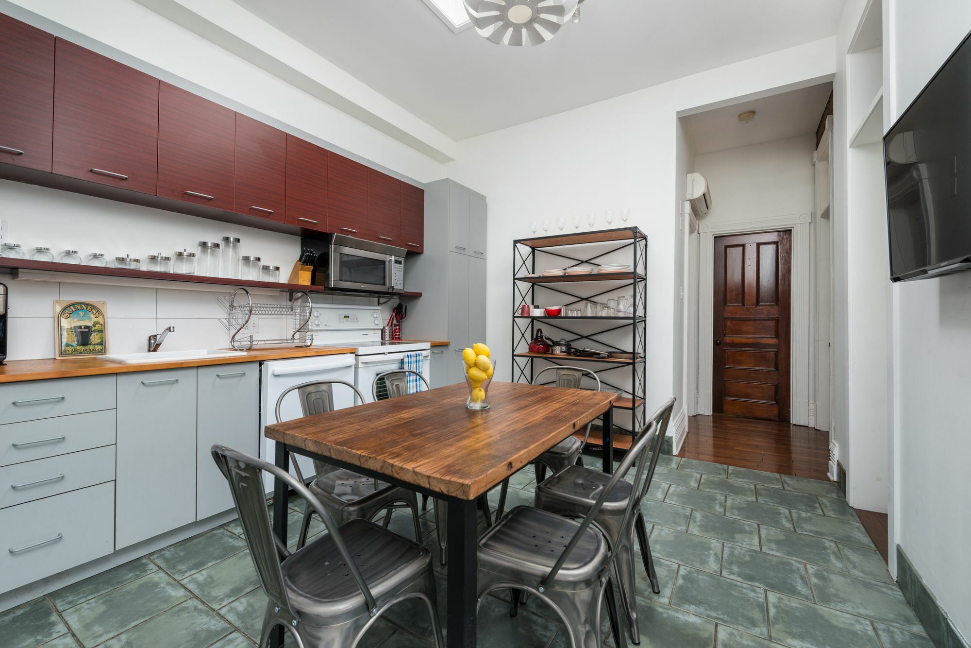3br In Plateau/downtown Montreal