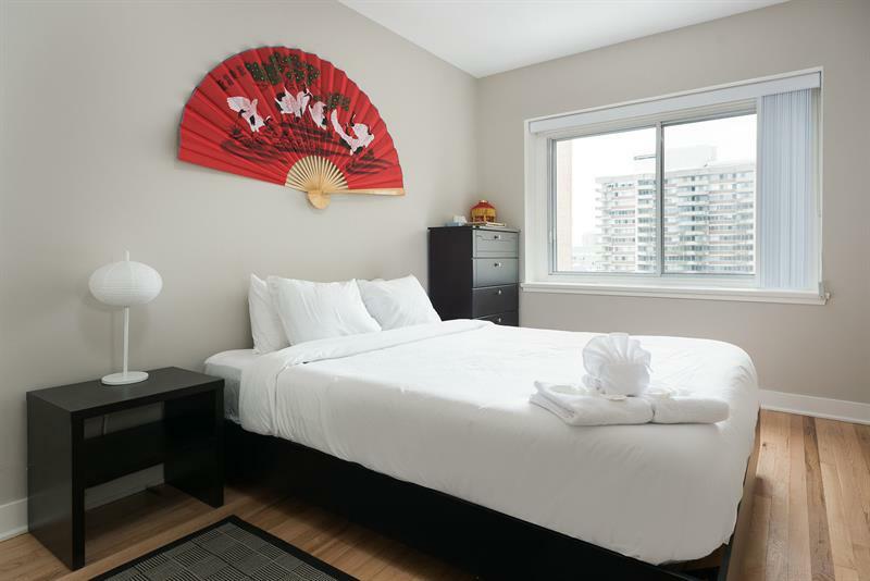 Apartment Lovely 2br In Downtown Mtl By Sonder *