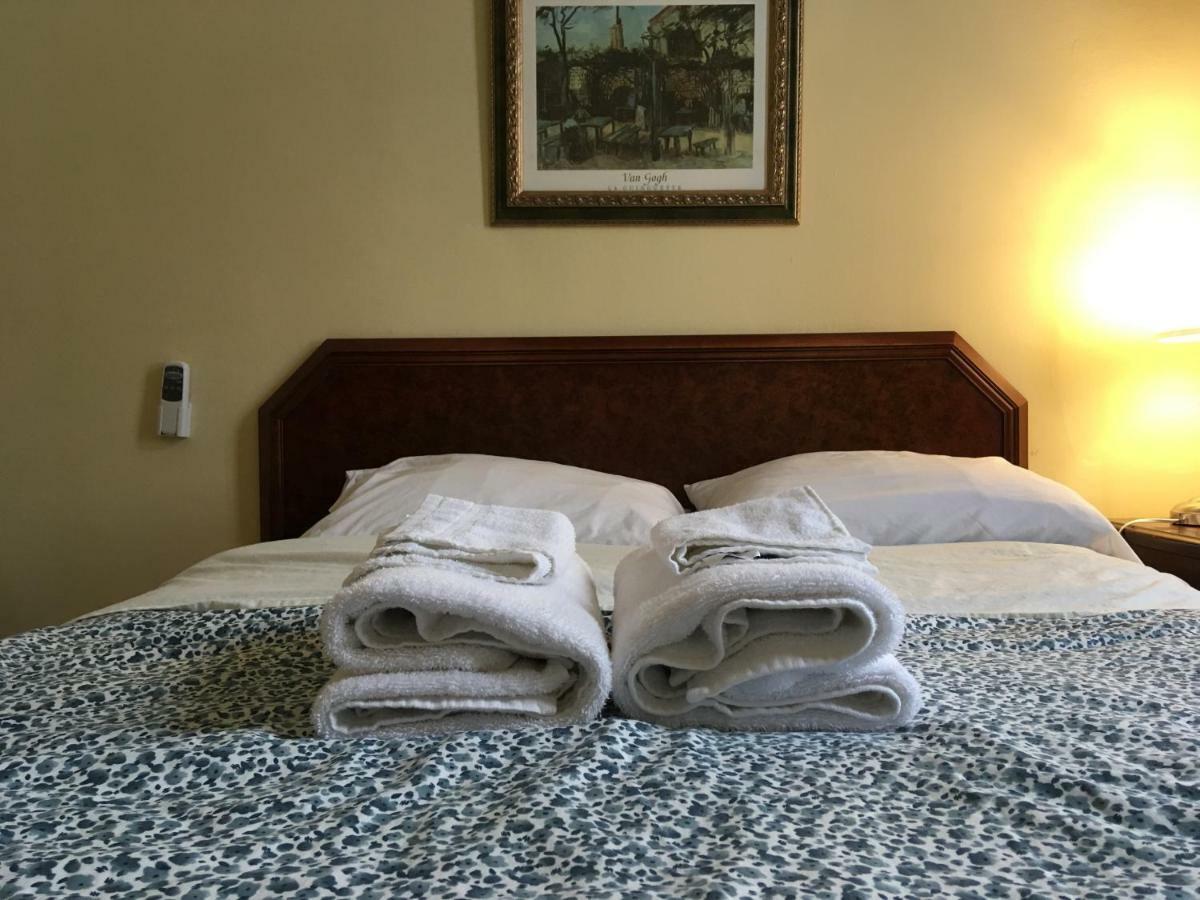 Guest house Promenade Jarry Montreal