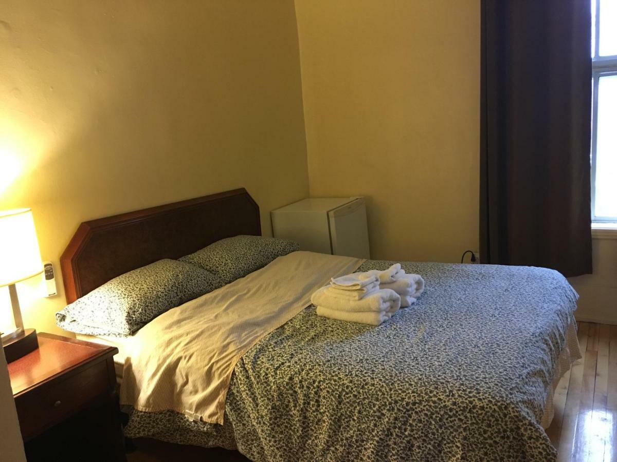 Promenade Jarry Guest house Montreal