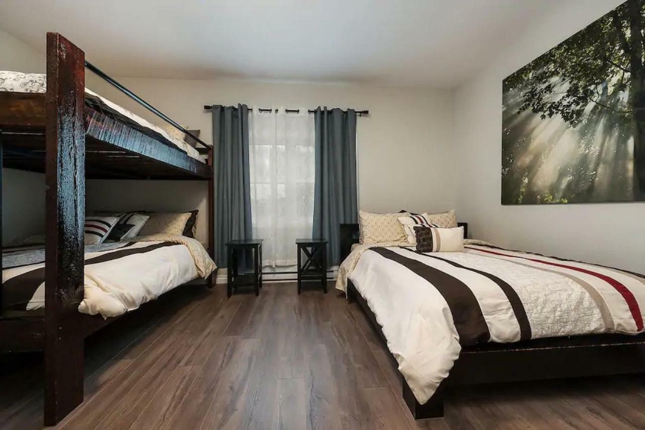Holiday home Spacious Townhouse With Rooftop Deck Montreal