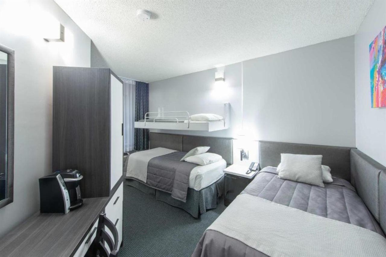 Travelodge By Wyndham Centre