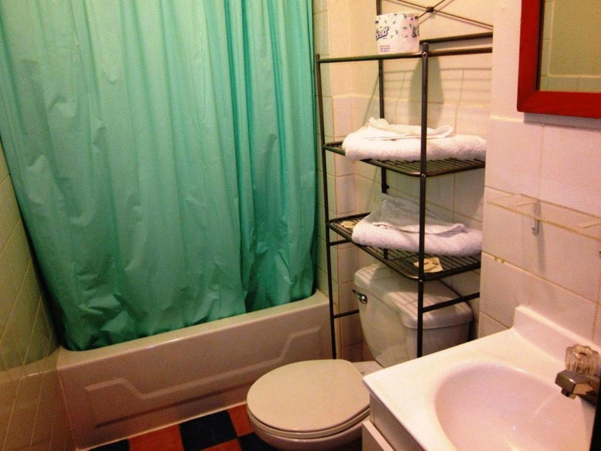 Ste-catherine Hotel 2*