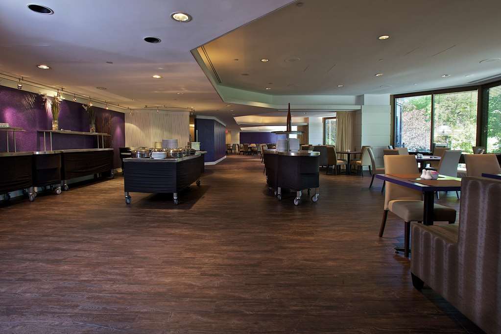 Hotel Doubletree By Hilton Montreal