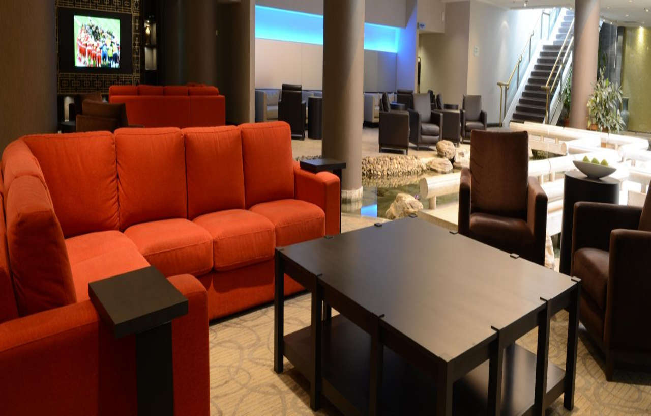 Centre Downtown By Ihg Hotel Montreal