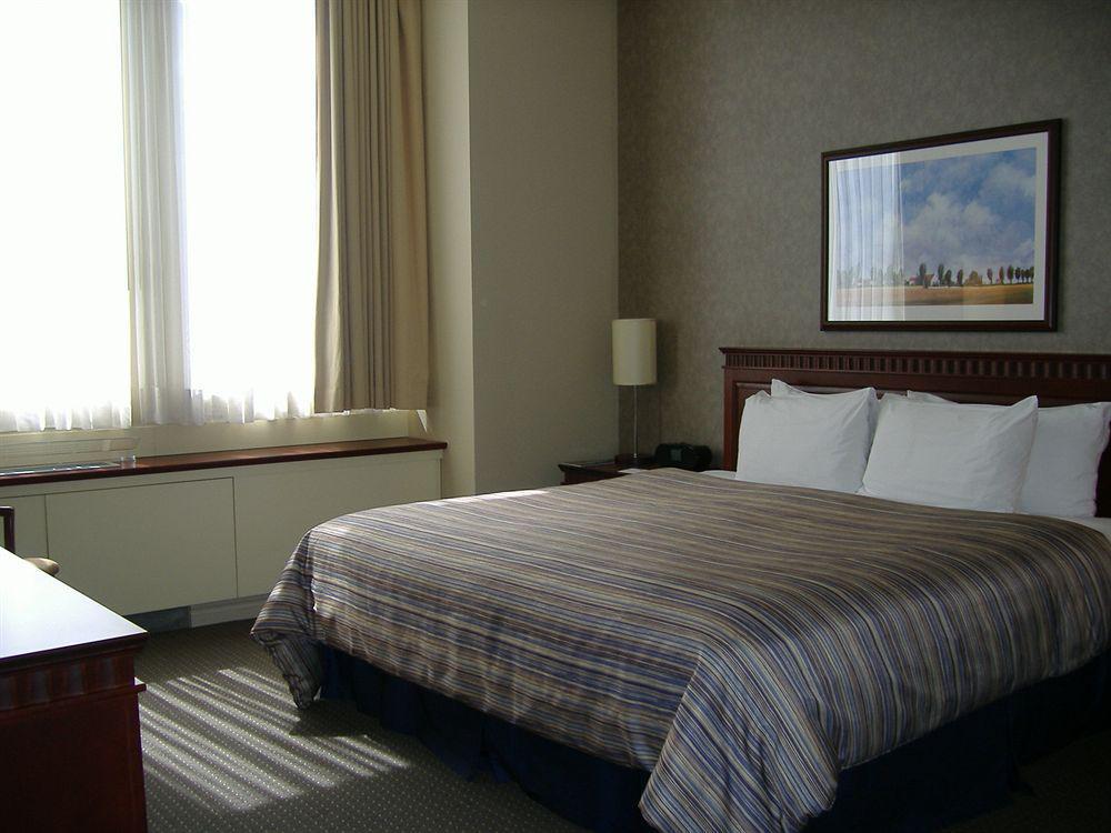Hotel Le Square Phillips & 4*