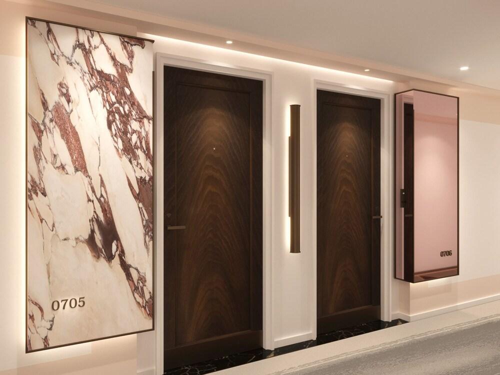 Four Seasons Hotel Montreal