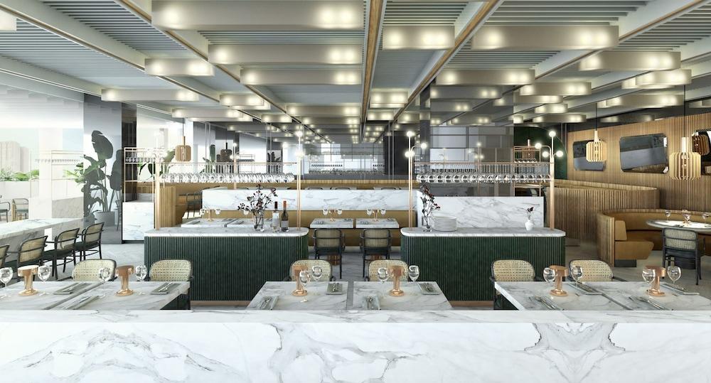 Four Seasons Hotel 5*