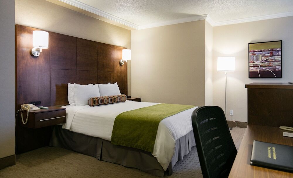 Western Ville-marie & 4* Montreal