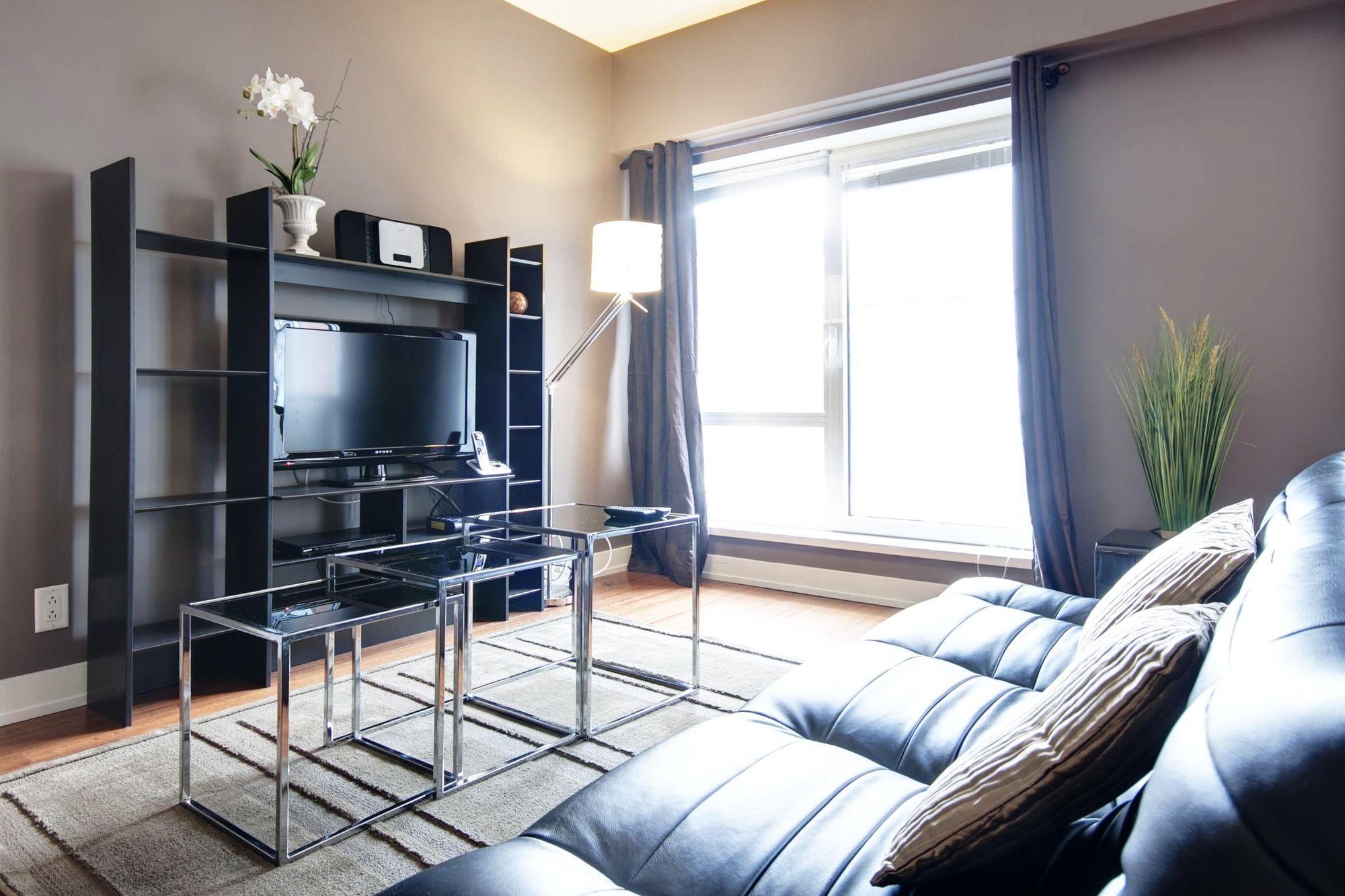 Luxury - Mosaique * Montreal
