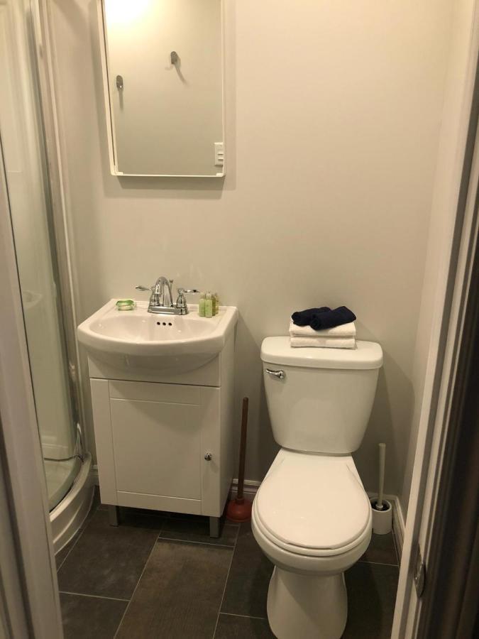 Bed & Breakfast Cozy - Olympic Stadium & Downtown #6