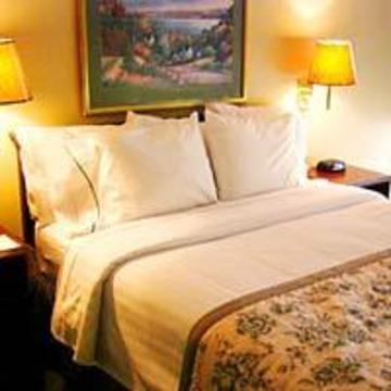Hotel By Marriott Westmount Montreal