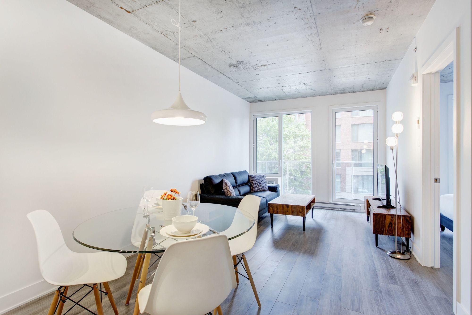 Le Shaughn Montreal