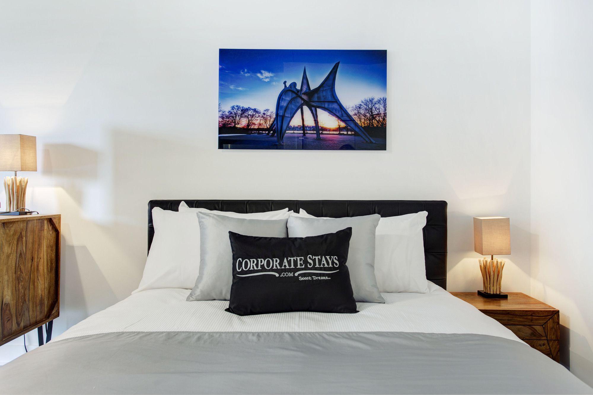 Le Shaughn Apartment Montreal