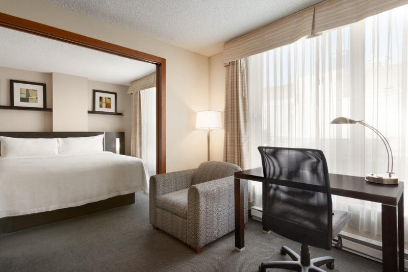 Embassy By Hilton - Hotel 4*