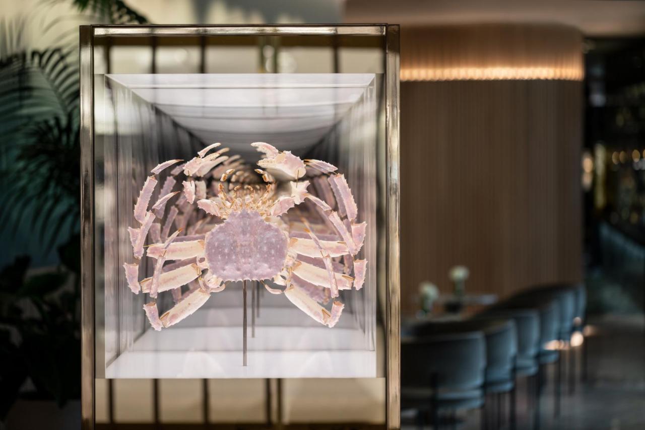 Four Seasons Hotel 5*