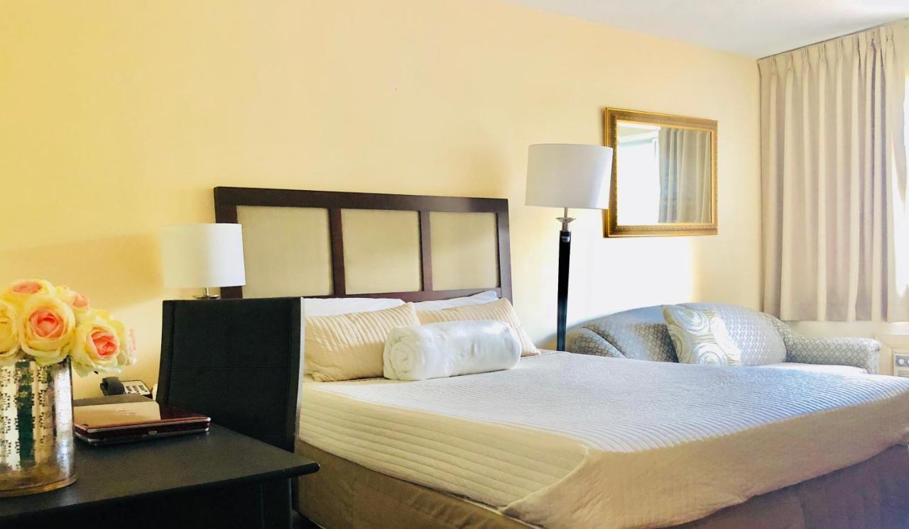 Park Avenue Hotel