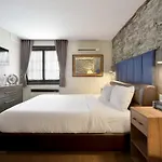 Hotel Epik Montreal