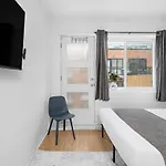 Hutchison Apartments By Restavio