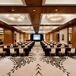 Omni Mont-Royal Hotel