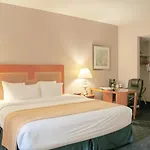 Lelux Hotel
