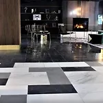 Lelux Hotel