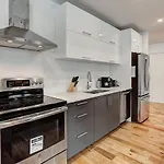 Modern Suites In Ndg