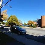 Full 1 Bedroom Montreal