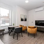 Amazing New Apartment Close To Mount Royal Le Plateau By Denstays