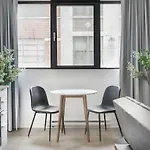 Perfect Location In City - Must Stay