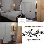 Ambrose House & Cafe - Self Check-In Guesthouse