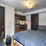 Studio Stays Downtown Montreal