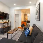 Moderne Condo Mtl Downtown 2Bdr - 4404