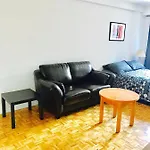 Stylish Montreal Apartment: Comfortable Stay In The Golden Square Mile