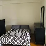 Stylish Montreal Apartment: Comfortable Stay In The Golden Square Mile