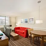 Hotel 2170 Lincoln Downtown Montreal