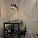 4414-Modern 2 Bd Gem/ Near Dt Mtl, Canal, Atwater
