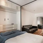 Cozy Apartment In Montreal Near Downtown - 101