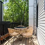 Les Suites Saint-Laurent