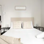 Hotel Young- Griffintown